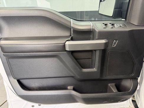 Used 2018 Ford F150 XLT w/ Equipment Group 302A Luxury image 24