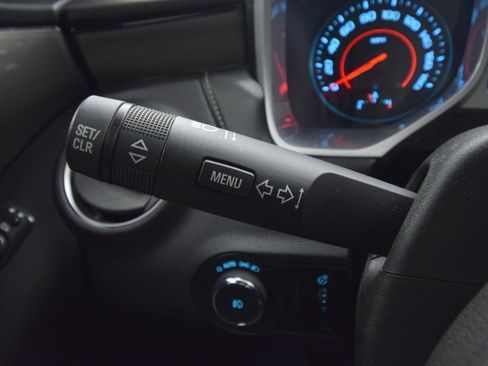 Used 2014 Chevrolet Camaro SS w/ SS Performance Package image 38