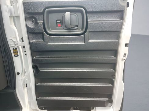 Used 2023 GMC Savana 2500 w/ Driver Convenience Package RWD image 24