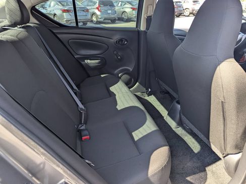 Used 2016 Nissan Versa S FWD image 28