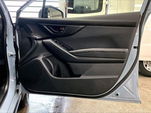 Used 2023 Subaru Crosstrek 2.0i Premium image 23