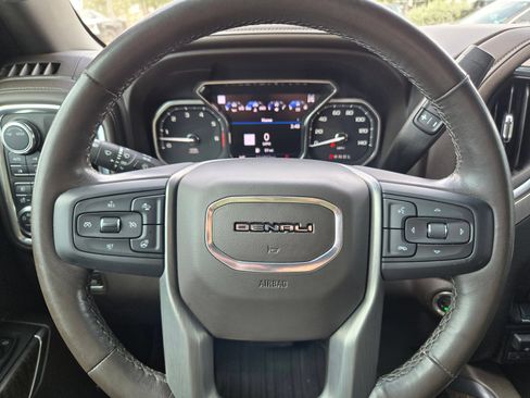 Used 2022 GMC Sierra 1500 Denali w/ Denali Premium Package AWD/4WD image 11