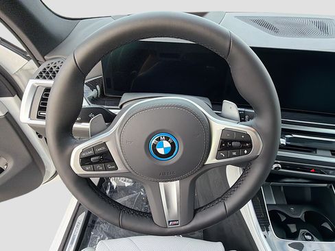 New 2026 BMW X5 xDrive50e w/ Executive Package AWD/4WD image 40
