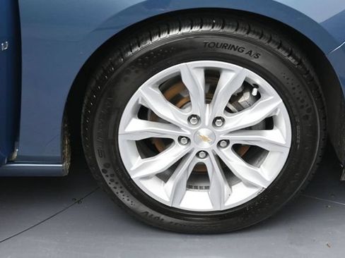 Used 2024 Chevrolet Malibu LT FWD image 6