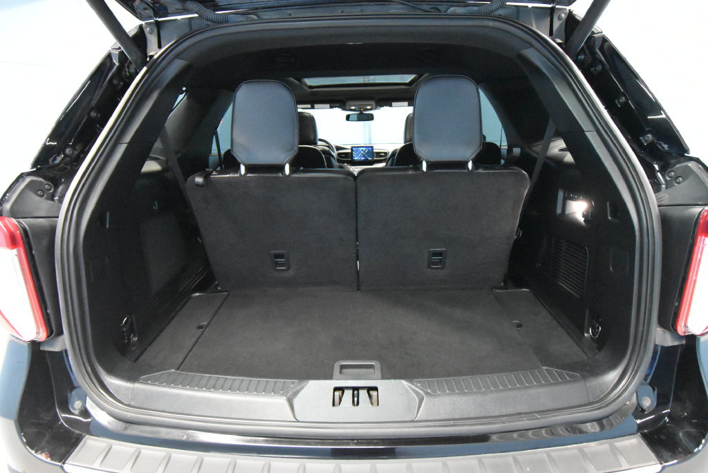 Used 2020 Ford Explorer Limited AWD/4WD image 34