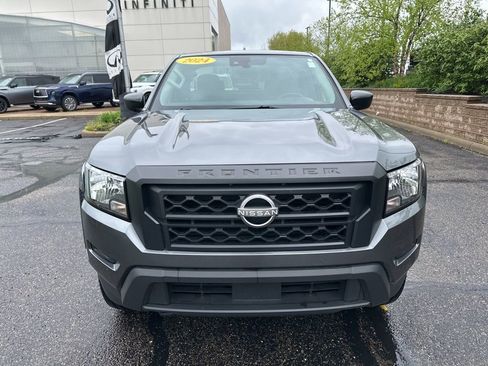 Used 2024 Nissan Frontier S w/ Technology Package AWD/4WD image 17