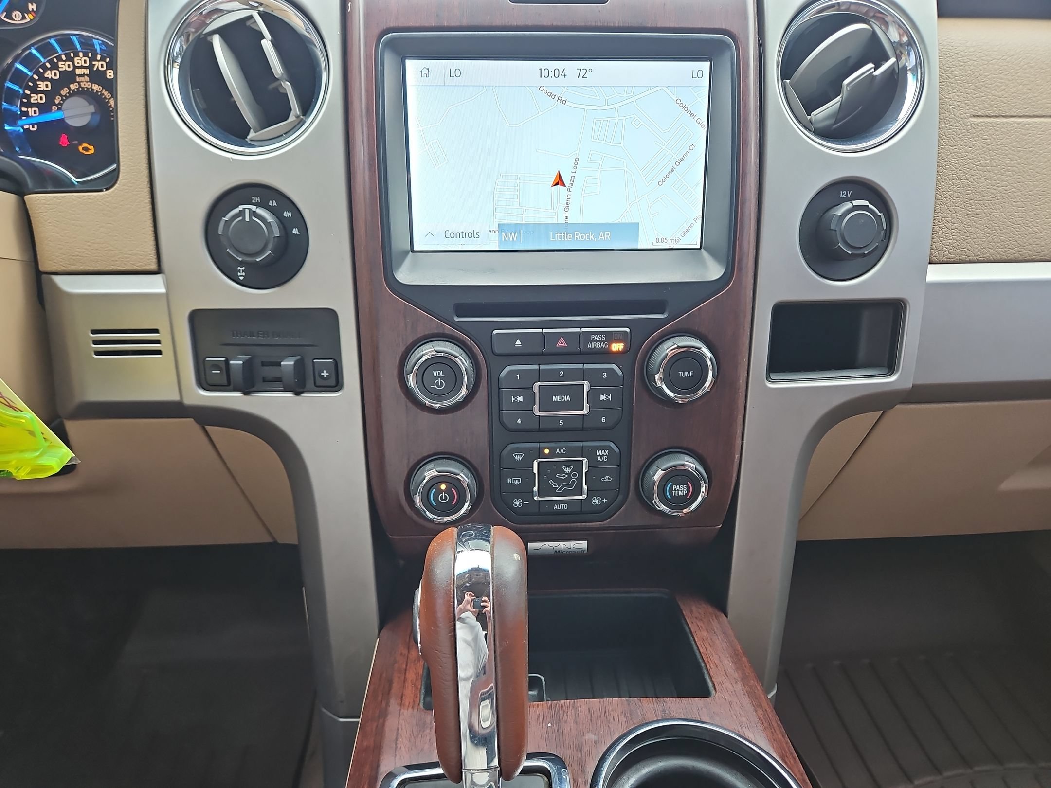 Used 2013 Ford F150 King Ranch w/ King Ranch Luxury Pkg AWD/4WD image 29