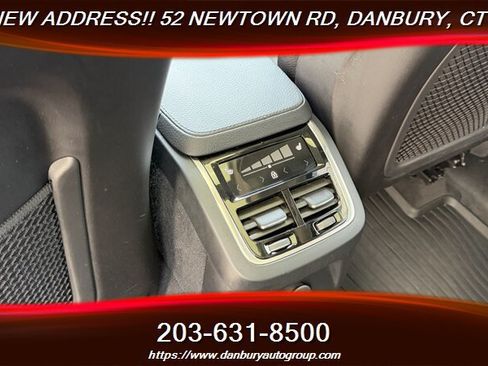 Used 2022 Volvo XC90 T8 Inscription Expression w/ Advanced Package AWD/4WD image 33