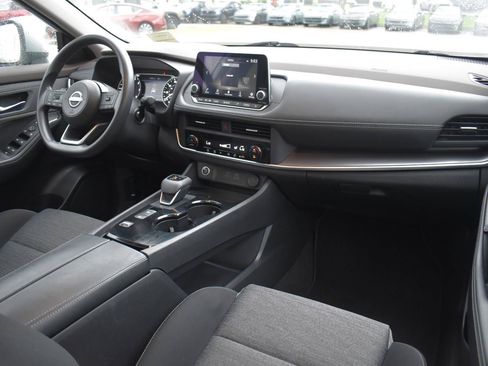 Used 2023 Nissan Rogue SV FWD image 56