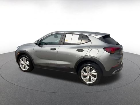 Used 2025 Buick Encore GX Preferred image 10