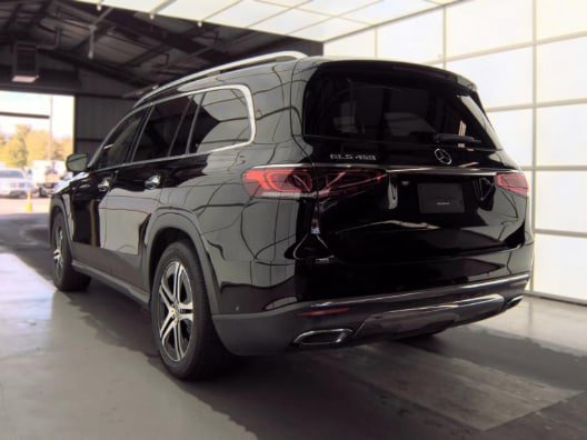Used 2022 Mercedes-Benz GLS 450 4MATIC image 3