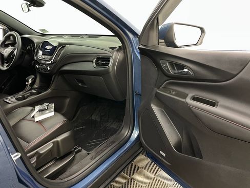 Certified 2024 Chevrolet Equinox RS w/ RS Leather Package FWD image 32
