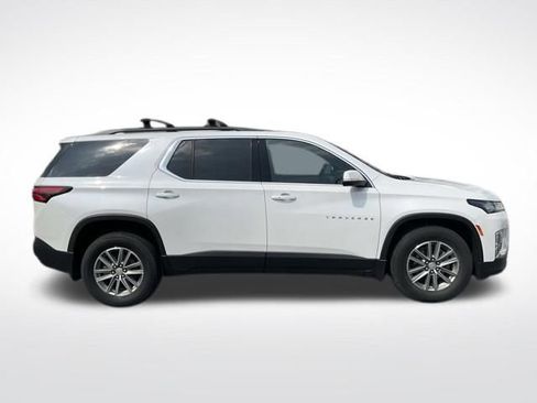 Used 2023 Chevrolet Traverse LT AWD/4WD image 17