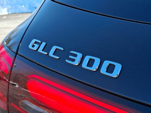 New 2026 Mercedes-Benz GLC 300 4MATIC image 23