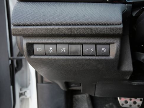 Certified 2025 Toyota Camry SE image 27