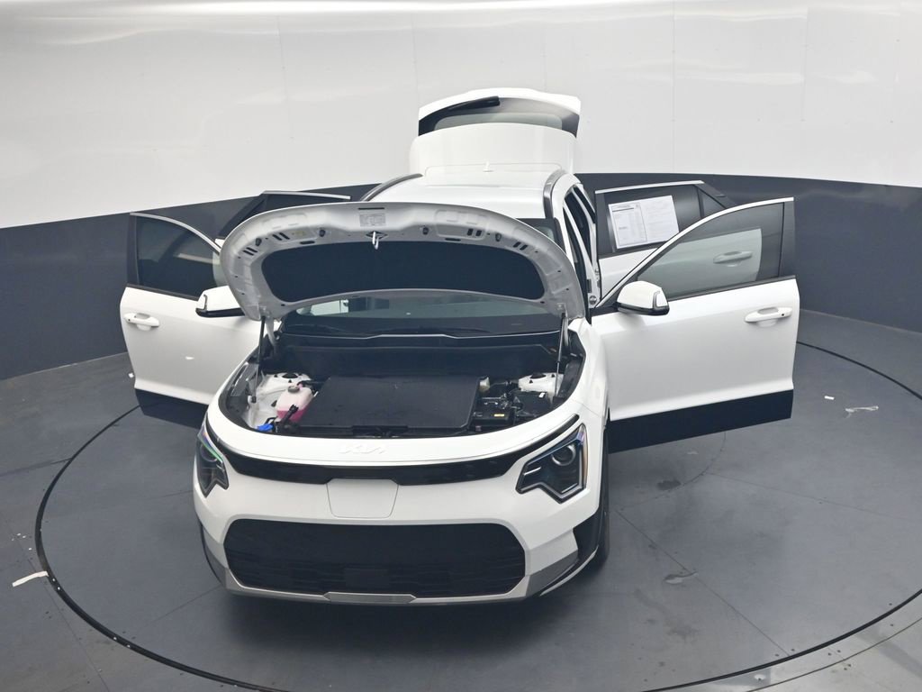 Used 2024 Kia Niro Wind FWD image 45