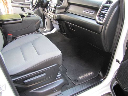 Used 2023 RAM 1500 Big Horn AWD/4WD image 20