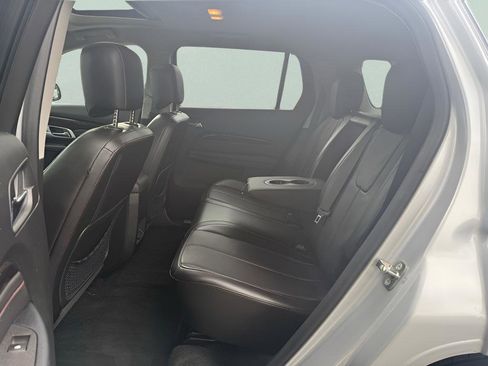 Used 2015 GMC Terrain Denali FWD image 11