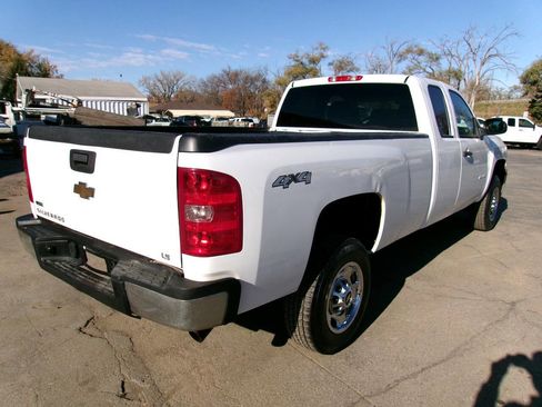 Used 2012 Chevrolet Silverado 2500 W/T image 5