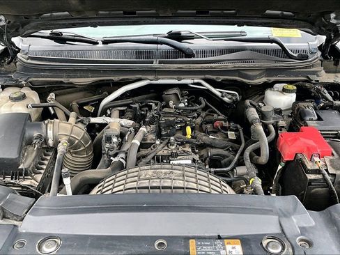 Used 2021 Ford Ranger XLT w/ Equipment Group 301A Mid RWD image 9