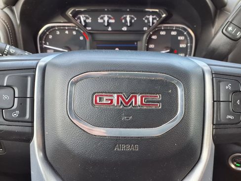 Used 2021 GMC Sierra 1500 SLT AWD/4WD image 10