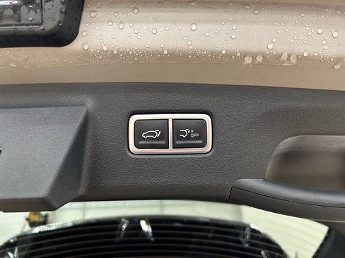 New 2026 Kia Sorento SX Prestige w/ Olive Brown Leather Package image 33