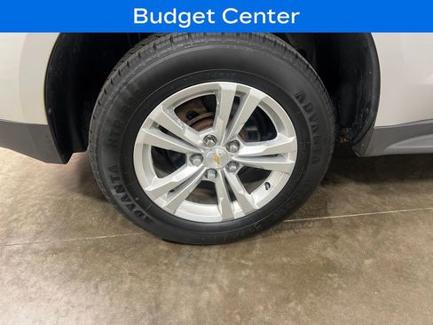 Used 2015 Chevrolet Equinox LT AWD/4WD image 9