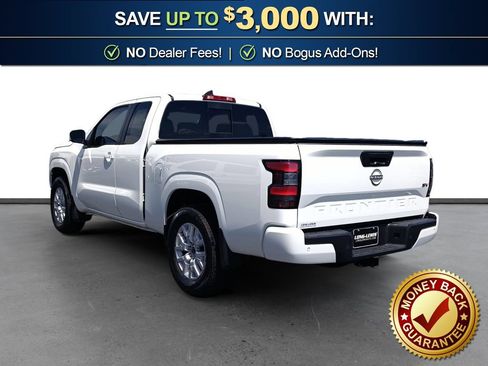 Used 2024 Nissan Frontier SV w/ SV Convenience Package RWD image 4