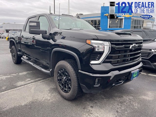 Used 2024 Chevrolet Silverado 2500 LT w/ Midnight Edition AWD/4WD image 1