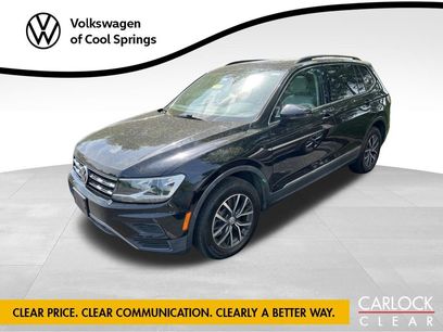 Used 2018 Volkswagen Tiguan SE w/ Panoramic Sunroof Package