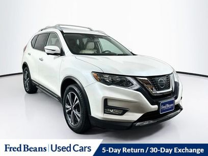 Used 2017 Nissan Rogue SL