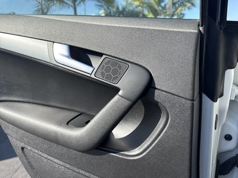 Used 2011 Audi A3 2.0T Premium image 27