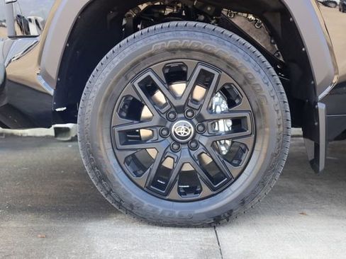 New 2026 Toyota Tundra SR5 image 9