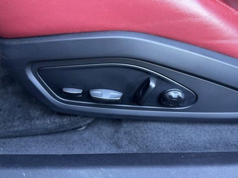 Certified 2020 Porsche Taycan Turbo image 17