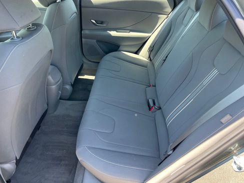 Used 2024 Hyundai Elantra SEL FWD image 20