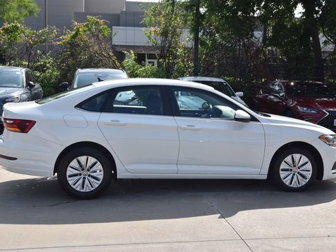 Used 2019 Volkswagen Jetta S image 6