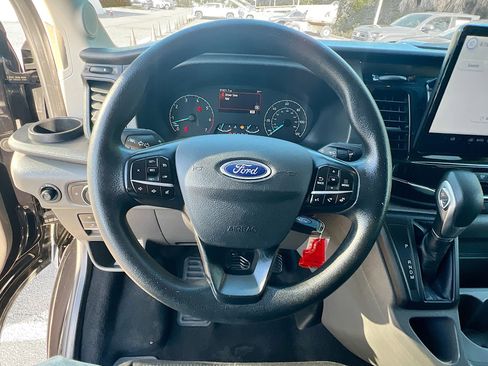 Used 2023 Ford Transit 350 XLT RWD image 17