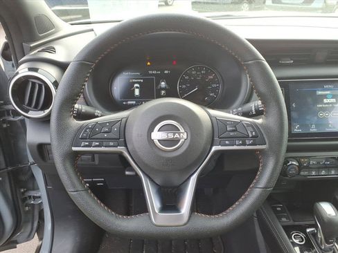 Used 2024 Nissan Kicks SR w/ SR Premium Package image 22