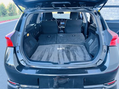 Used 2017 Toyota Corolla iM w/ Carpet Mat Package FWD image 17