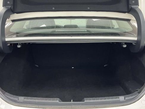 Used 2024 MAZDA MAZDA3 s FWD image 20