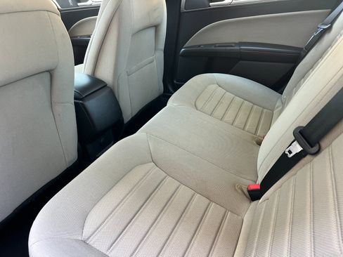 Used 2020 Ford Fusion S FWD image 12