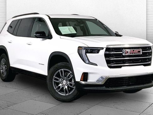Used 2025 GMC Acadia Elevation FWD image 1