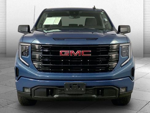 Used 2026 GMC Sierra 1500 Elevation AWD/4WD image 2