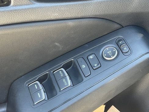 Used 2024 Honda Civic EX-L image 8