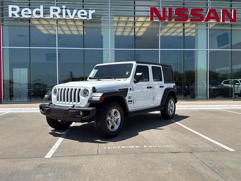 Used 2021 Jeep Wrangler Unlimited Sport AWD/4WD image 1