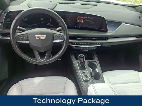 Used 2024 Cadillac XT4 Sport AWD/4WD image 3