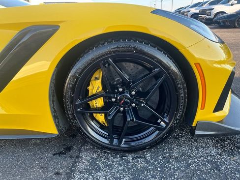 Used 2019 Chevrolet Corvette ZR1 w/ Chrome Badge Package RWD image 44