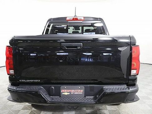 New 2025 Chevrolet Colorado LT w/ LT Convenience Package image 7