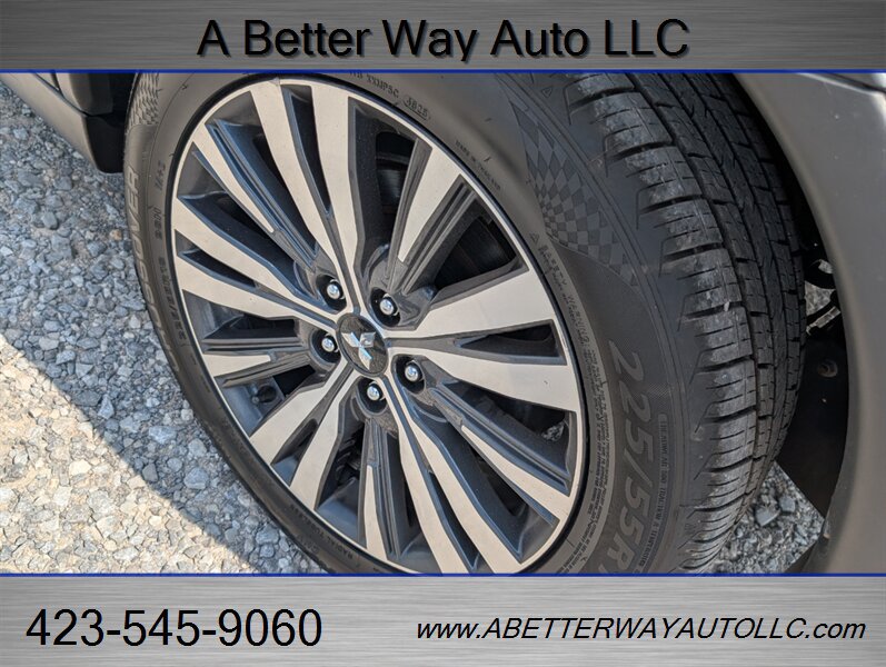 Used 2020 Mitsubishi Outlander ES FWD image 20
