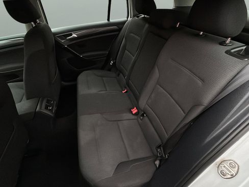 Used 2019 Volkswagen Golf S image 50